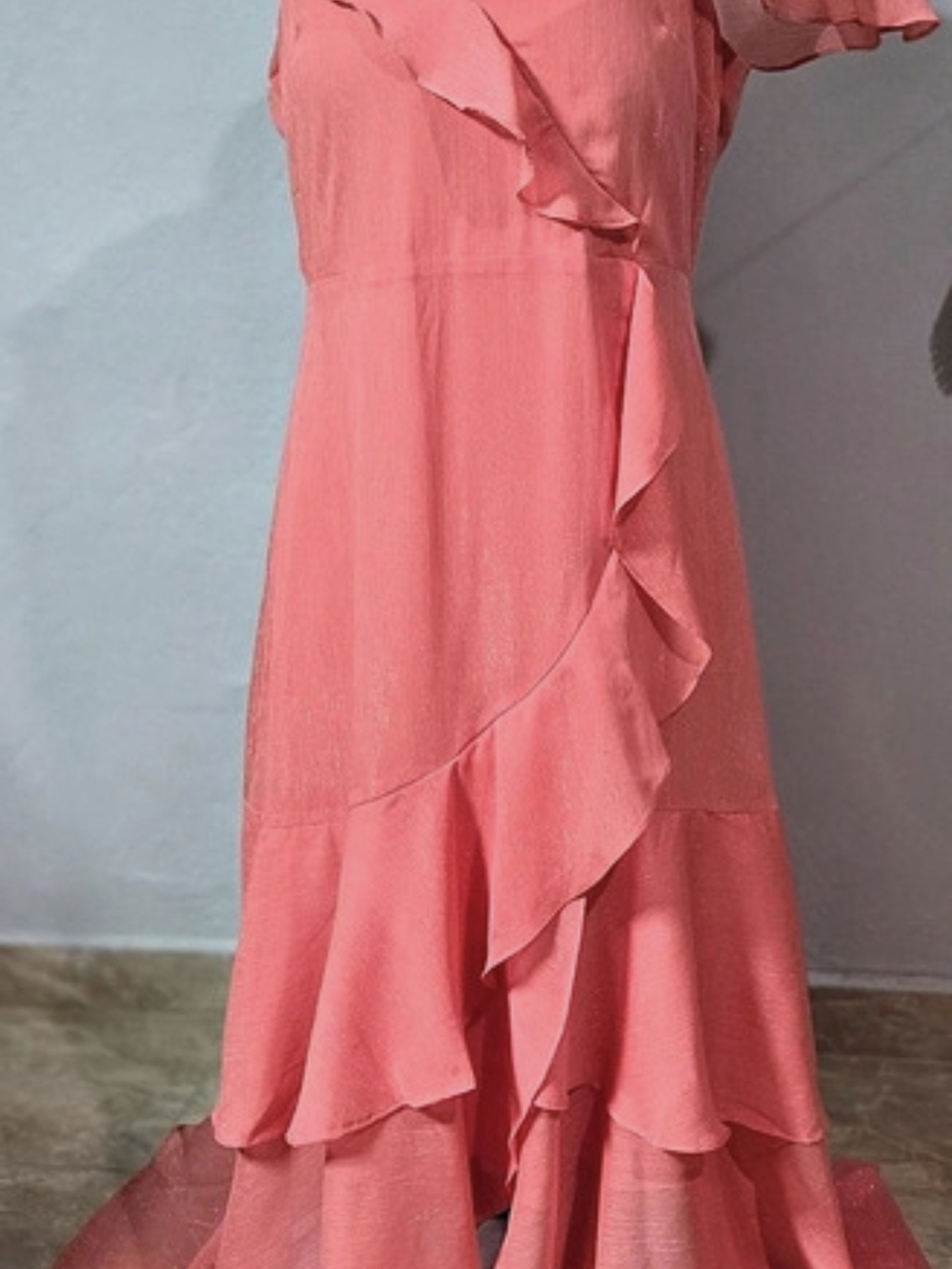 BCBGMAXAZRIA Ruffle Maxi Dress in Coral Size 16 Like New